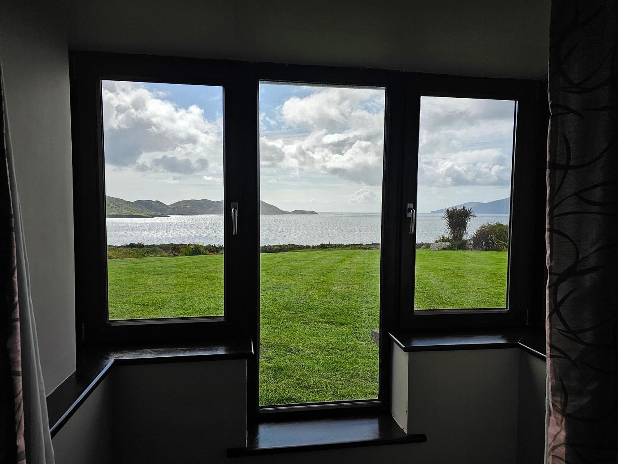 Fuchsia Lodge - New Luxury 5* Beachside Lodge With Sauna - 4 Beds Ensuite - Spectacular Location Waterville Extérieur photo